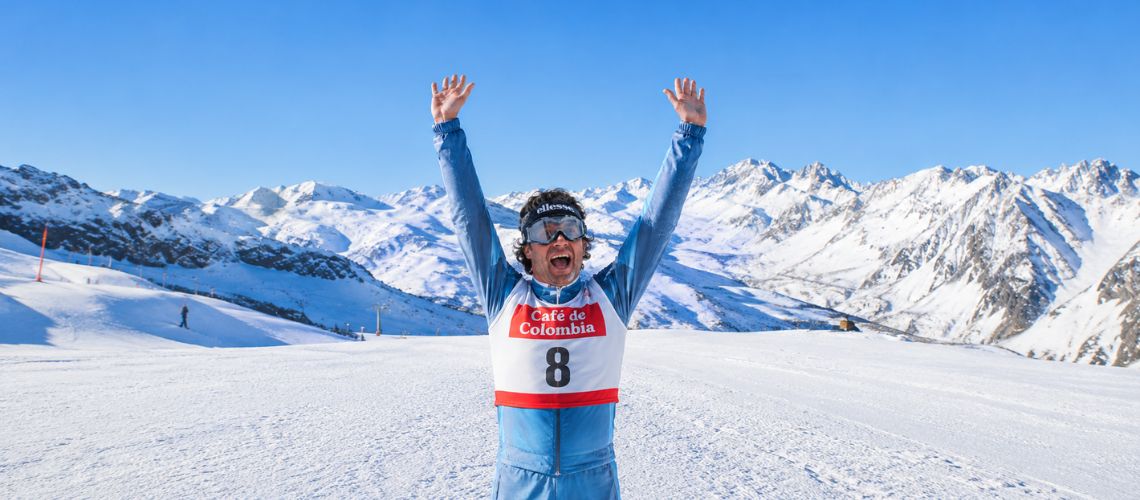 Glad skid�kare p� pisten i solsken � skidsemester med rabatt hos Slopestar